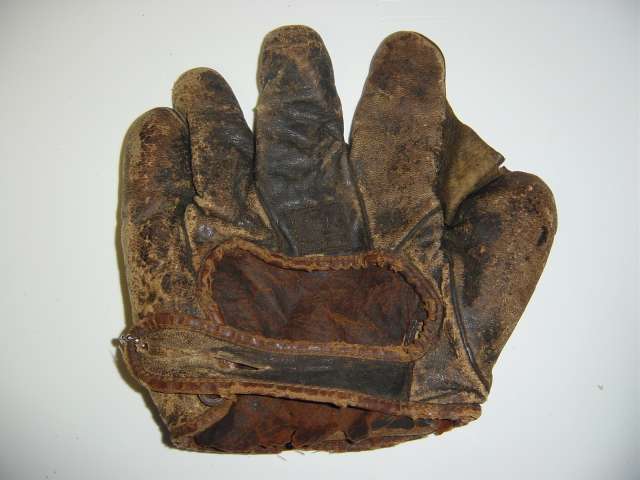 Ty Cobb Stall & Dean 8141 Back